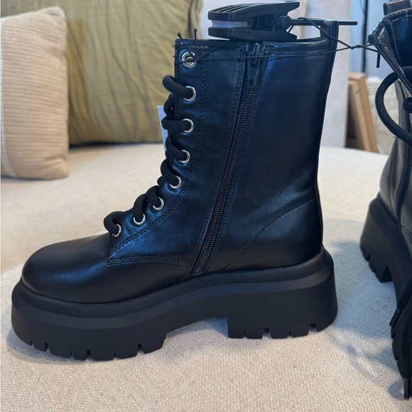 No Boundaries Women's Lug Sole Combat Boots, Black, Sz 7, NWT - Picture 3 of 8